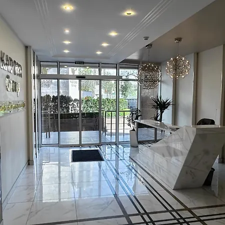 аркадия улучшенные на 7 этаже Apartment Odesa
